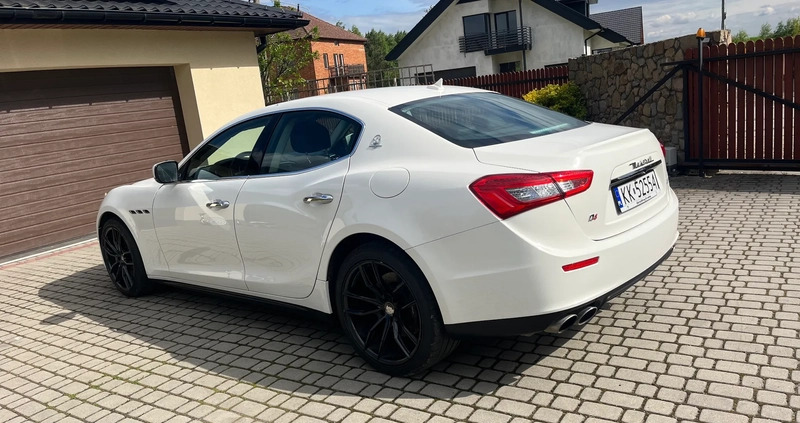 Maserati Ghibli cena 105000 przebieg: 94750, rok produkcji 2015 z Kraków małe 92